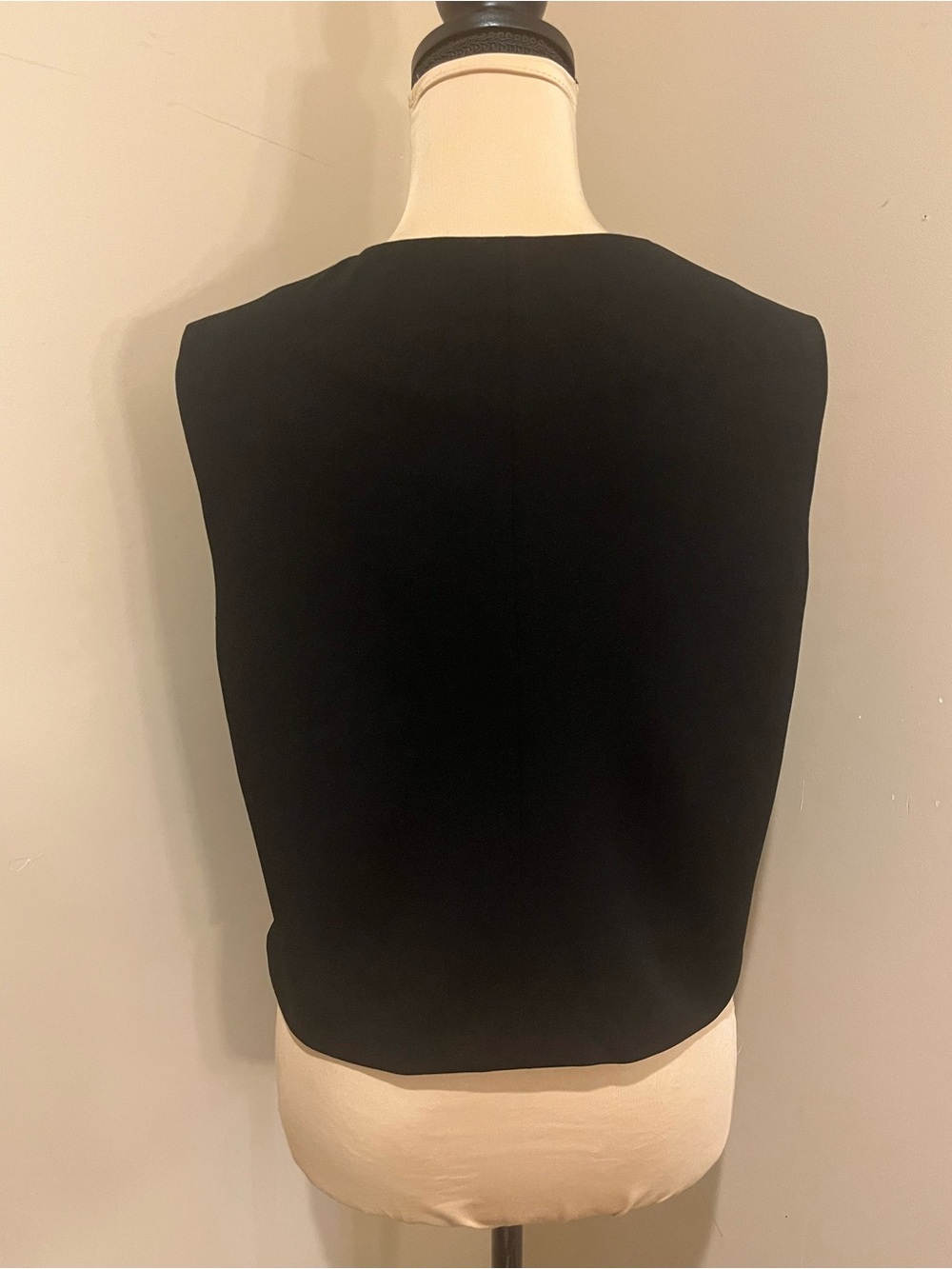 Anthropologie Bailey 44 Black Sleeveless Button-Front Vest, size XS - Picture 2 of 6